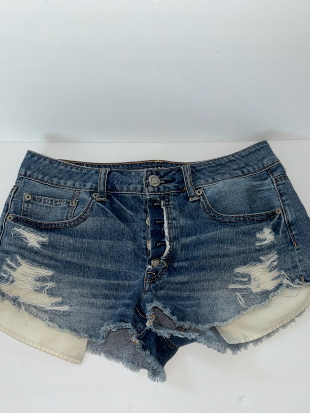 American Eagle Hi-Rise Festival Denim Jean Shorts Women’s Sz 6 Distressed